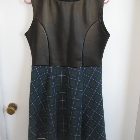 FIGA Tartan/Faux Leather dress, size 14, green/blue/black - Picture 5 of 11